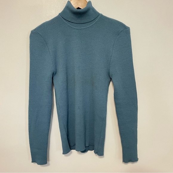 Dusty Blue Basic Turtleneck Vintage Knit Sweater - Picture 5 of 6